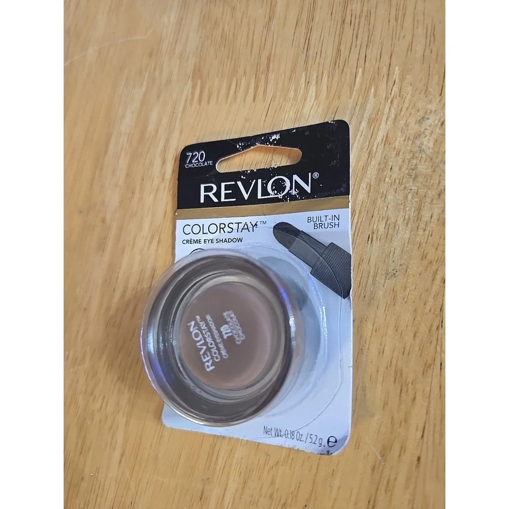 Revlon Crème Eyeshadow ColorStay 24 Hour Eye Makeup‎ 720 Chocolate 0.18 Oz